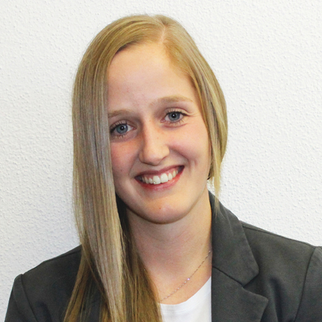 Portrait der Personalleiterin von Milchhof Sterzing Ramona Fichter